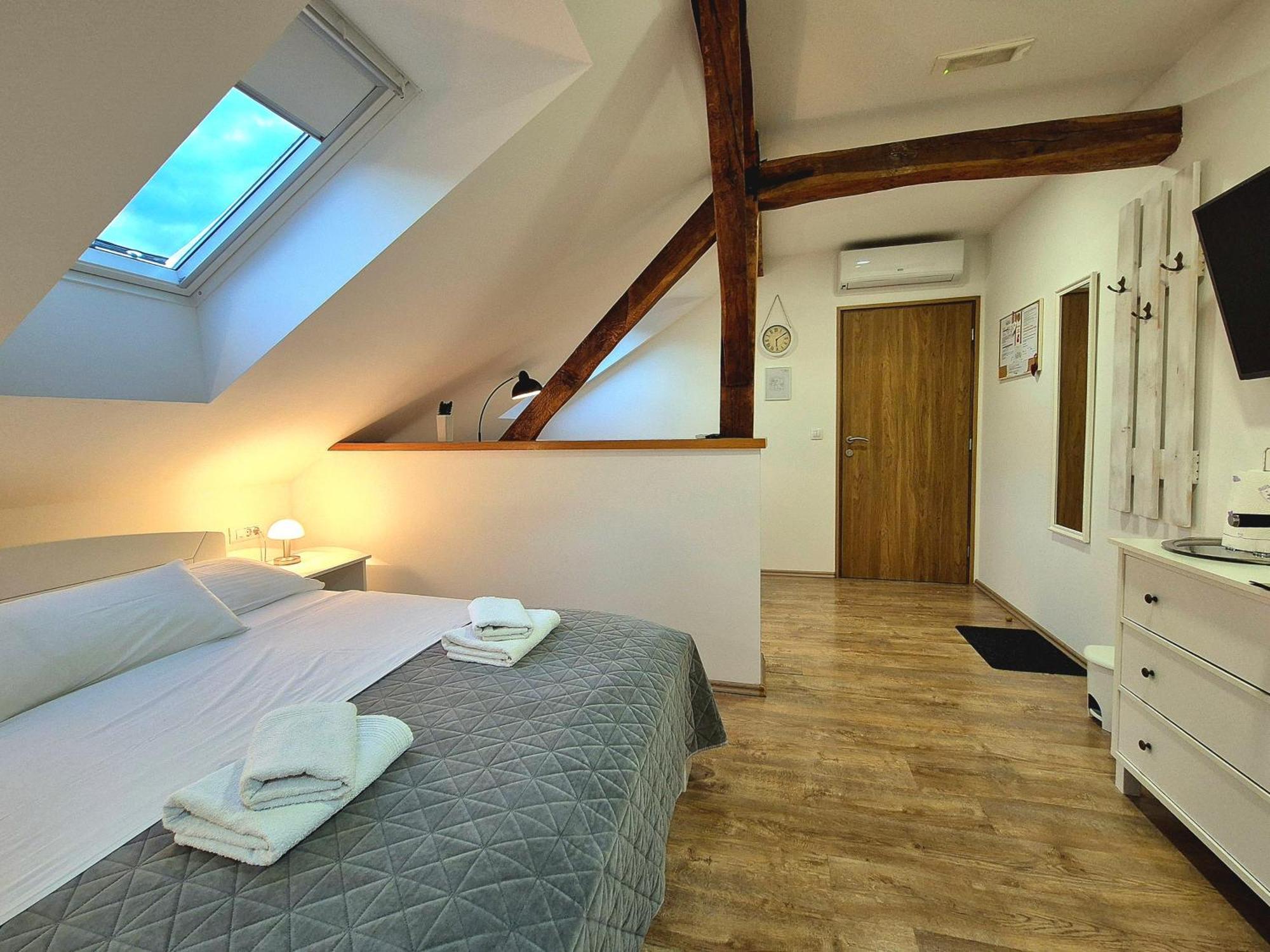 סלוניי Rooms Garden מראה חיצוני תמונה