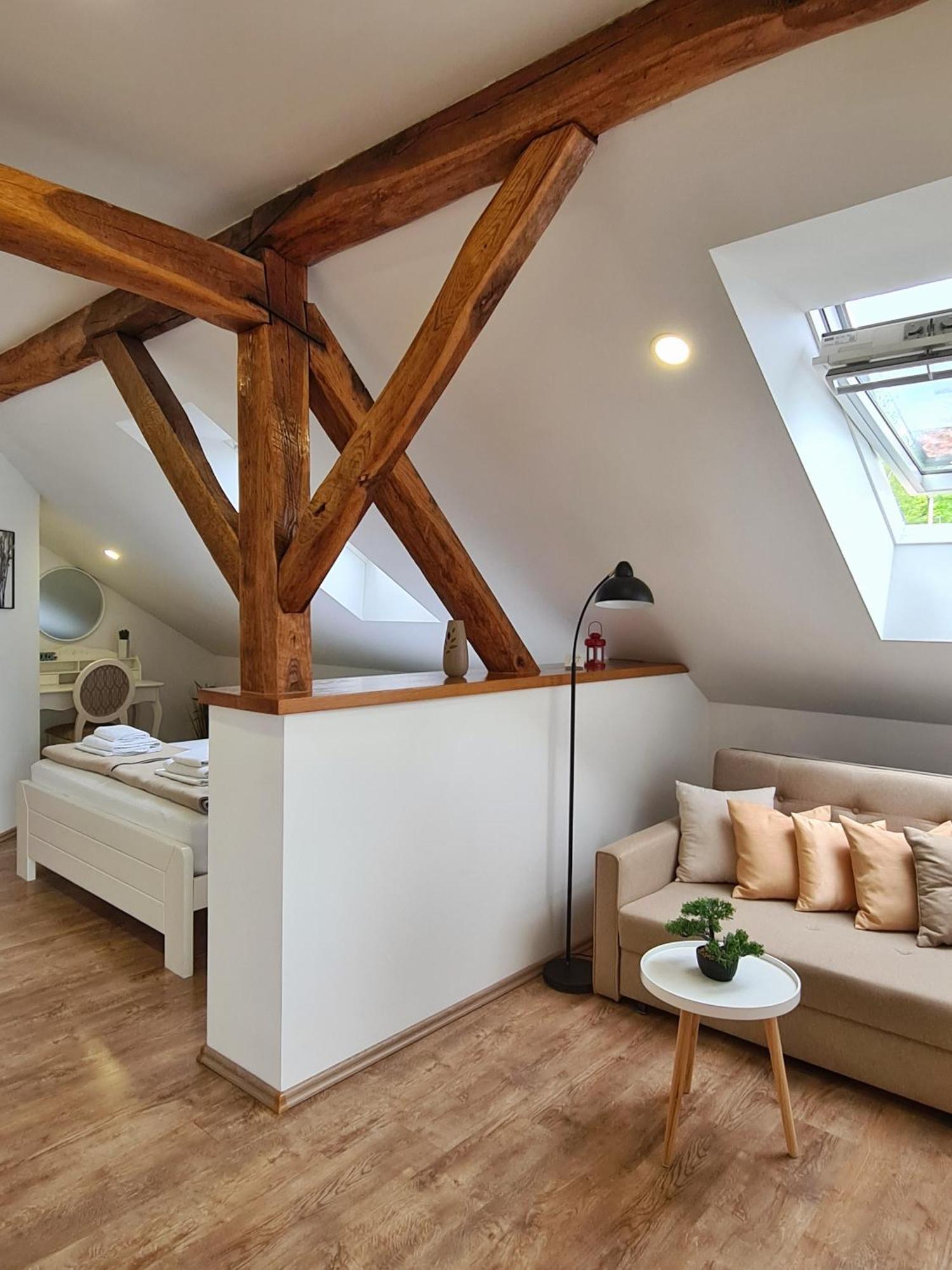 סלוניי Rooms Garden מראה חיצוני תמונה